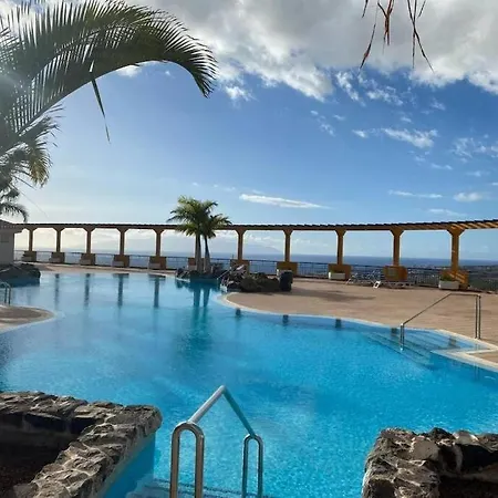 Sunset Hideaway-roque Del Conde *