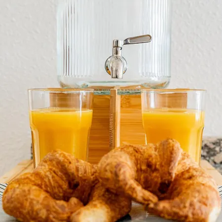 Sunset Hideaway-roque Del Conde * Costa Adeje (Tenerife)